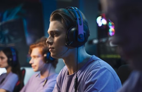 Tips for Playing PC Games with Limited Mobility
